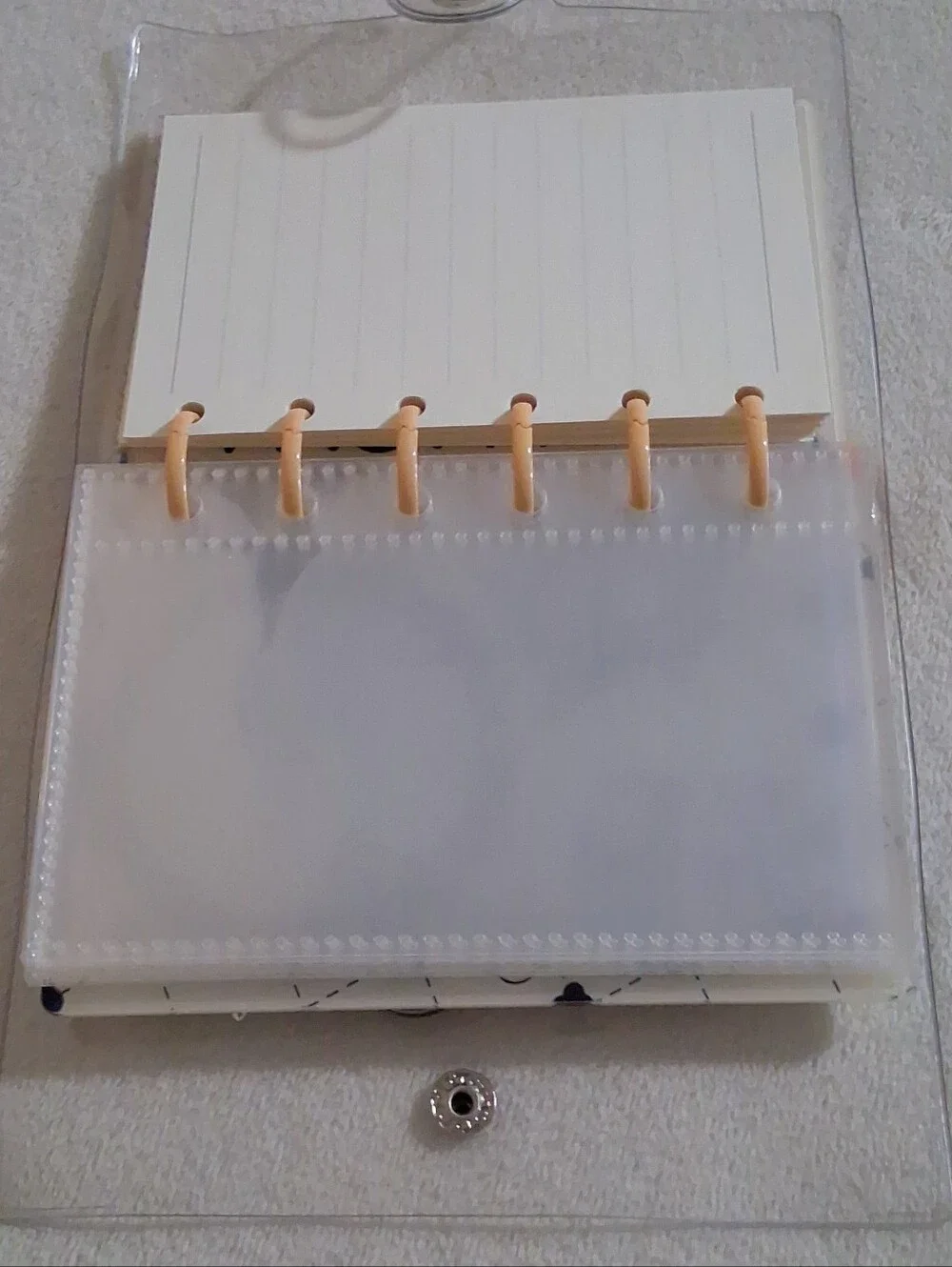 HK Family Shaker Binder A7